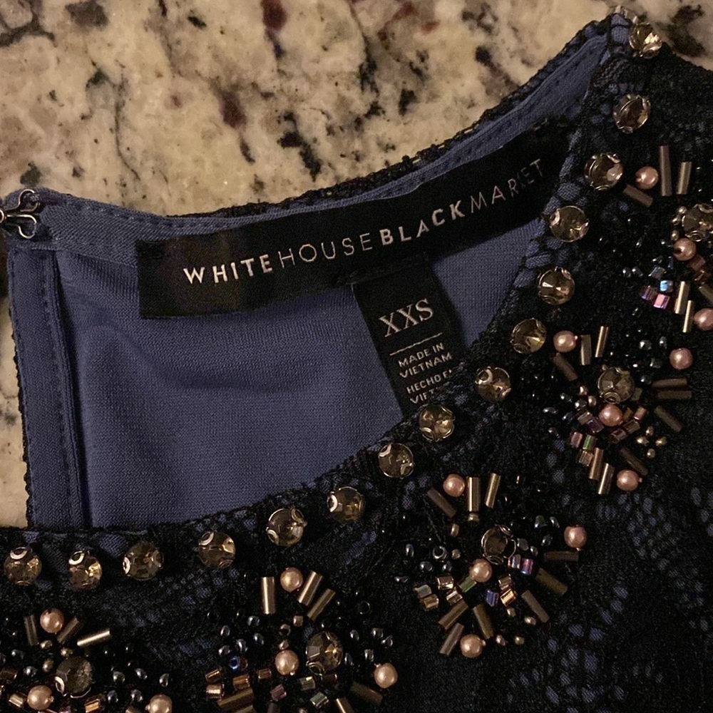 White House Black Market Blue Black Sleeveless Lace Shell Top XXS AE19 - Picture 12 of 14